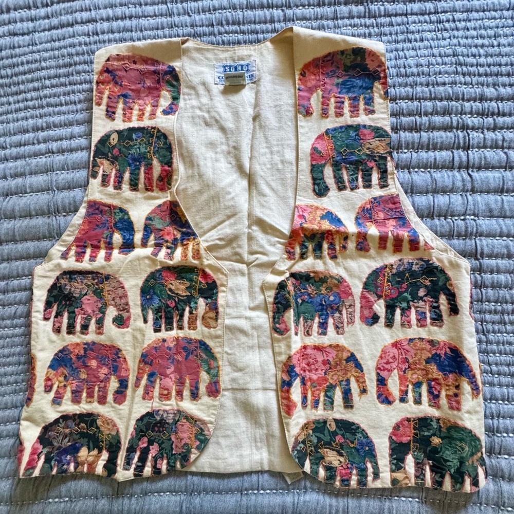SOHO Compagnie Elephant Appliquéd vest